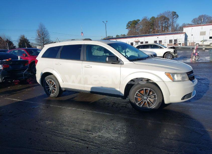 Photo 13 of 2017 Dodge Journey SE (VIN 3C4PDCAB9HT608134)