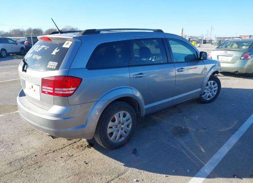 Photo 4 of 2017 Dodge Journey SE (VIN 3C4PDCAB9HT673324)