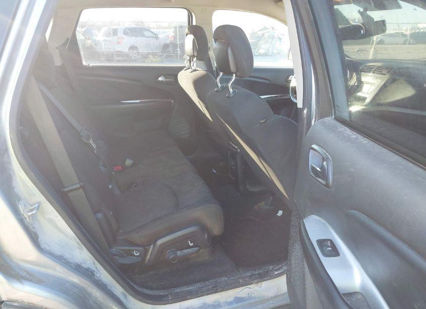 Photo 8 of 2017 Dodge Journey SE (VIN 3C4PDCAB9HT673324)