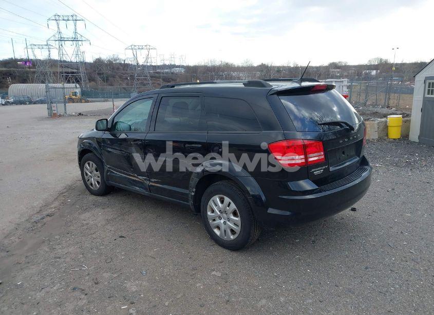 Photo 3 of 2017 Dodge Journey SE (VIN 3C4PDCAB9HT673436)