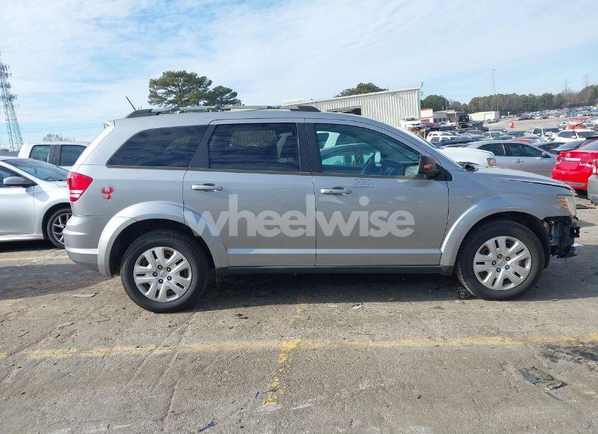 Photo 13 of 2017 Dodge Journey SE (VIN 3C4PDCAB9HT691614)
