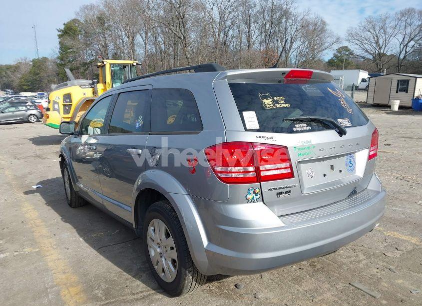 Photo 3 of 2017 Dodge Journey SE (VIN 3C4PDCAB9HT691614)