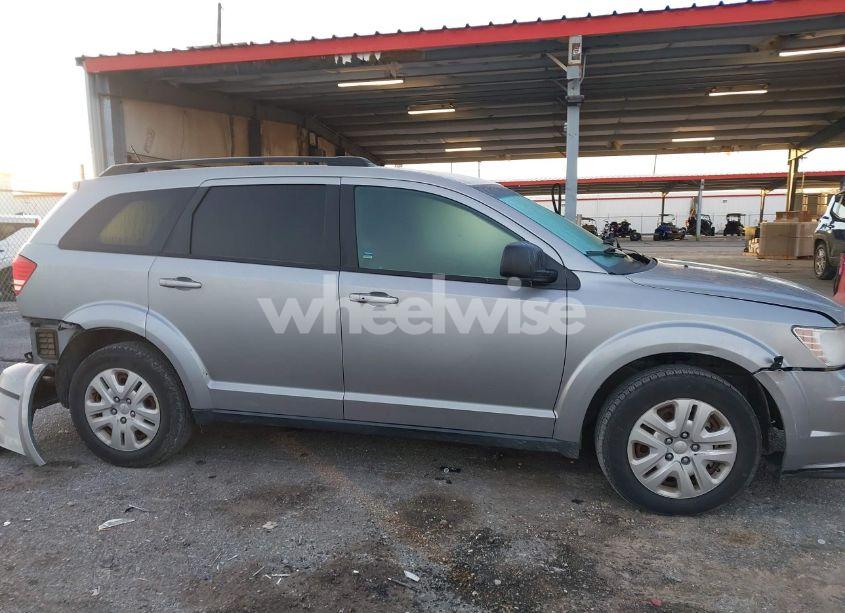 Photo 13 of 2018 Dodge Journey SE (VIN 3C4PDCAB9JT183214)