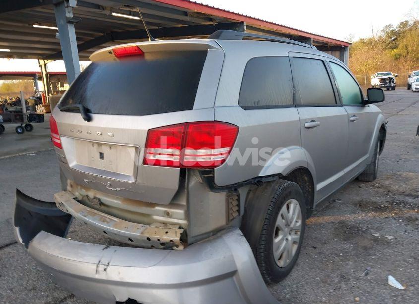 Photo 4 of 2018 Dodge Journey SE (VIN 3C4PDCAB9JT183214)