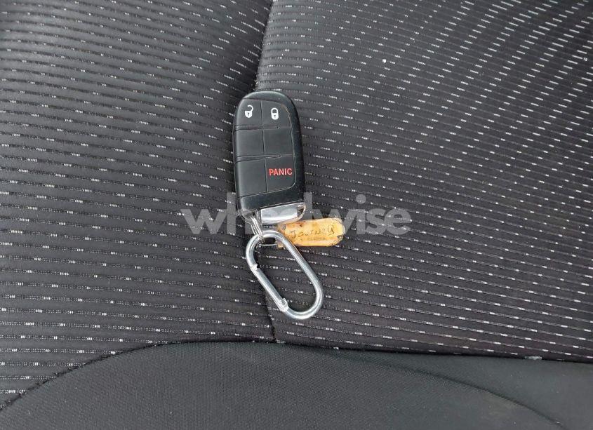 Photo 11 of 2018 Dodge Journey SE (VIN 3C4PDCAB9JT254038)