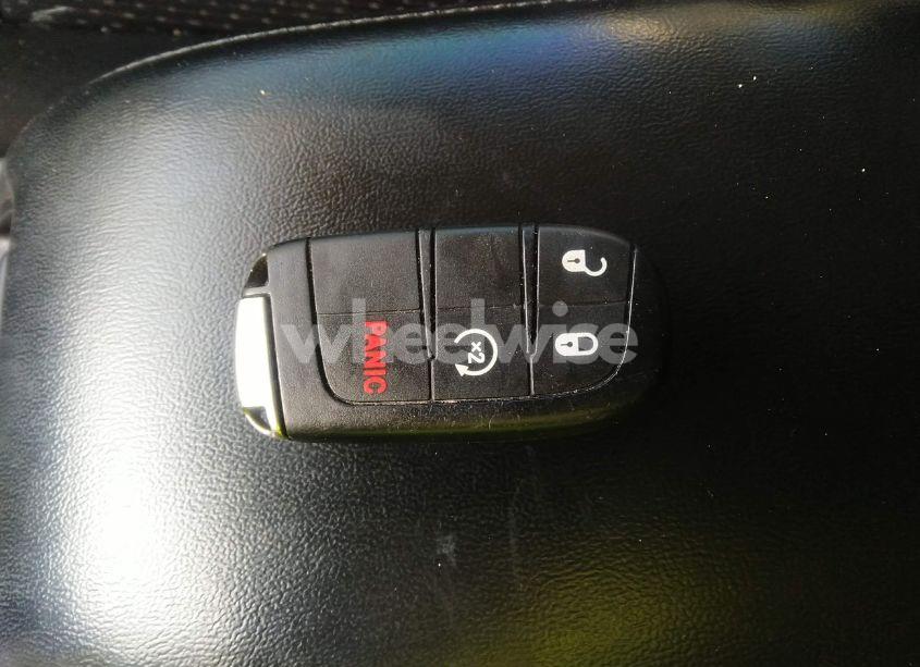 Photo 11 of 2018 Dodge Journey SE (VIN 3C4PDCAB9JT254279)