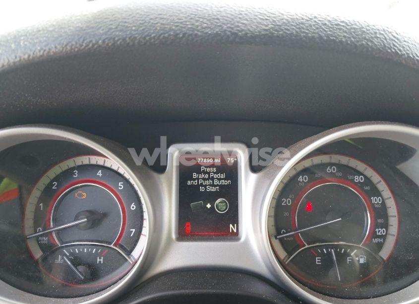 Photo 7 of 2018 Dodge Journey SE (VIN 3C4PDCAB9JT273012)