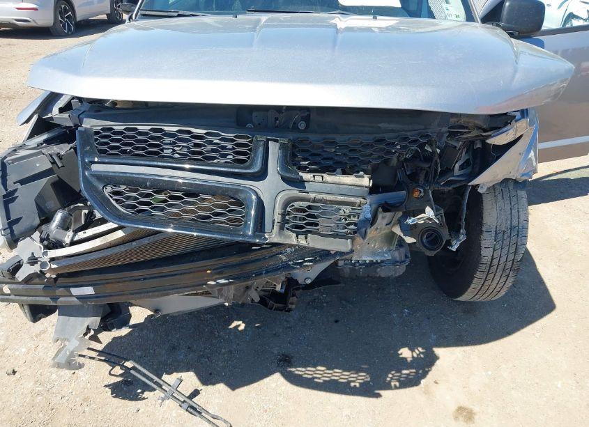 Photo 6 of 2018 Dodge Journey SE (VIN 3C4PDCAB9JT294782)