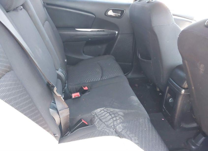 Photo 8 of 2018 Dodge Journey SE (VIN 3C4PDCAB9JT294782)