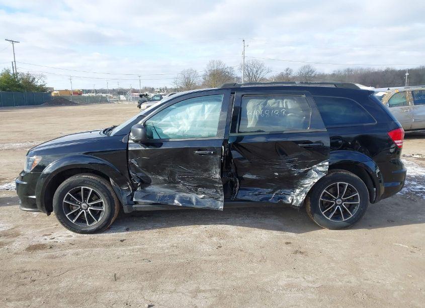 Photo 14 of 2018 Dodge Journey SE (VIN 3C4PDCAB9JT295320)