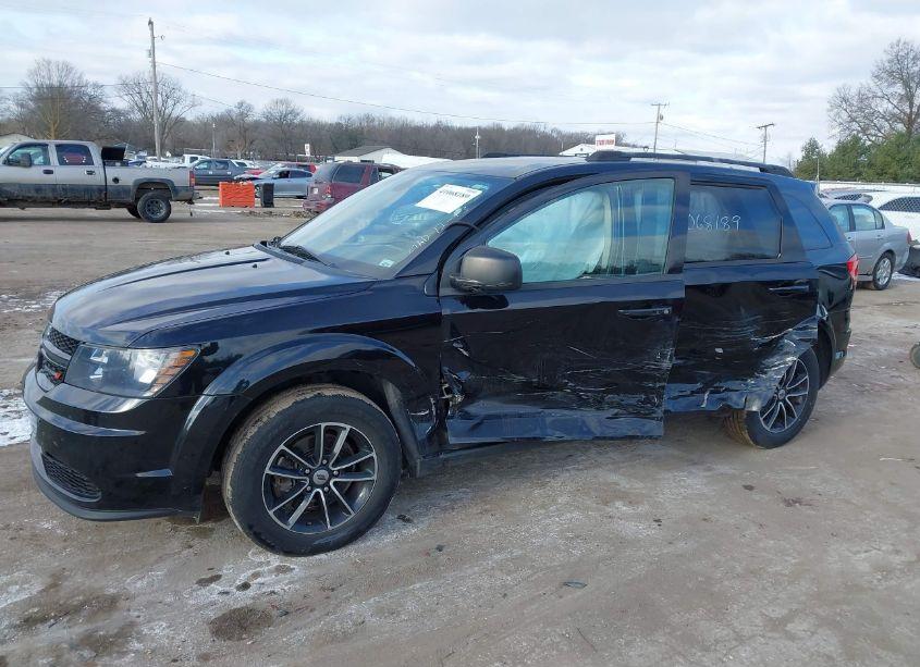Photo 6 of 2018 Dodge Journey SE (VIN 3C4PDCAB9JT295320)
