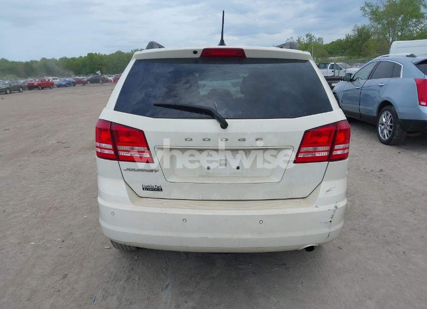 Photo 17 of 2018 Dodge Journey SE (VIN 3C4PDCAB9JT301892)