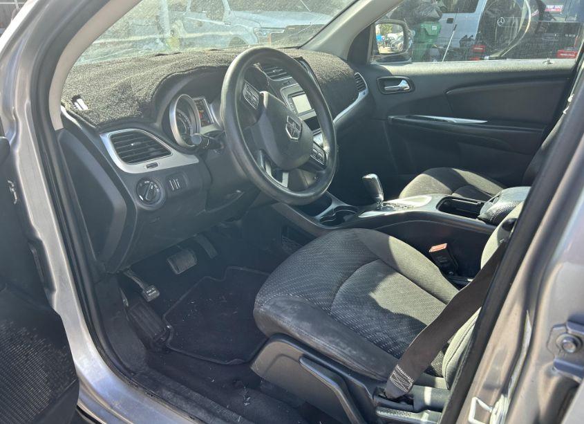 Photo 5 of 2018 Dodge Journey SE (VIN 3C4PDCAB9JT426794)