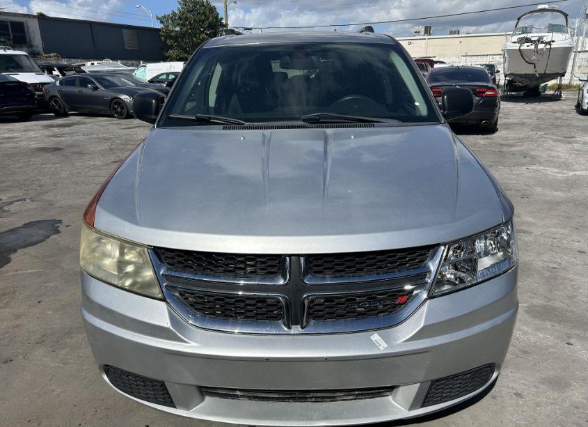 Photo 6 of 2018 Dodge Journey SE (VIN 3C4PDCAB9JT426794)