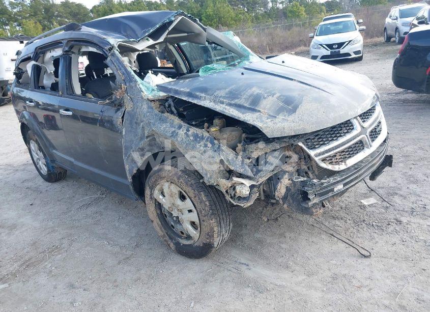 2018 Dodge Journey SE (VIN 3C4PDCAB9JT439559) main photo