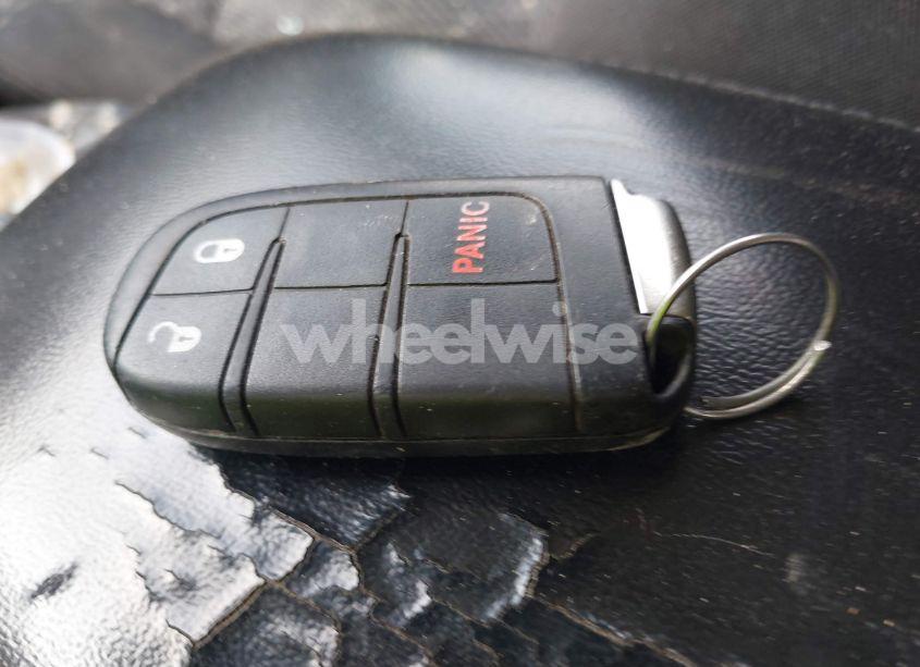 Photo 11 of 2018 Dodge Journey SE (VIN 3C4PDCAB9JT439559)