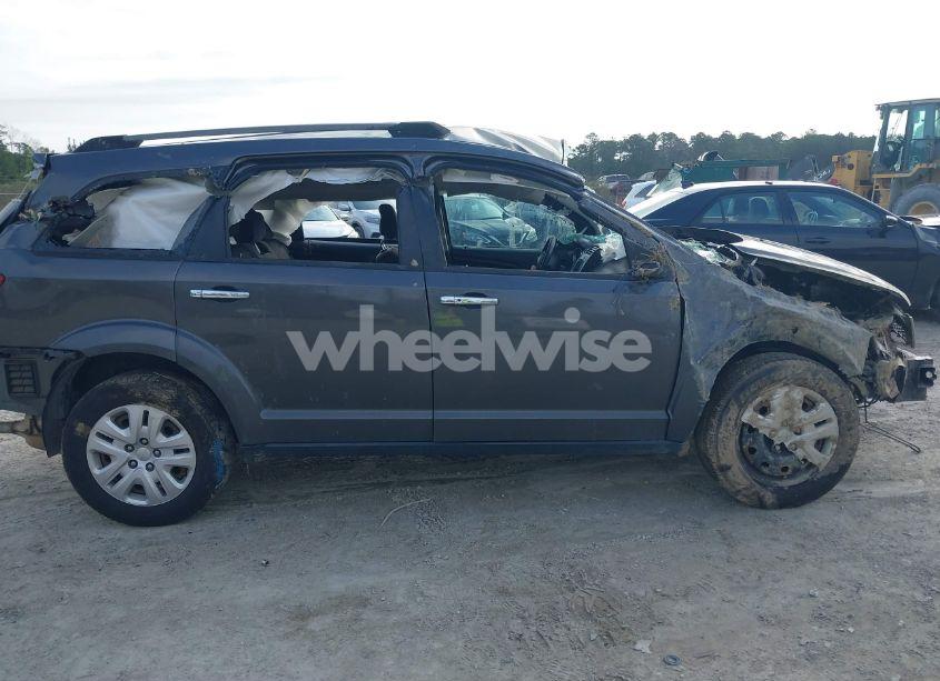 Photo 13 of 2018 Dodge Journey SE (VIN 3C4PDCAB9JT439559)