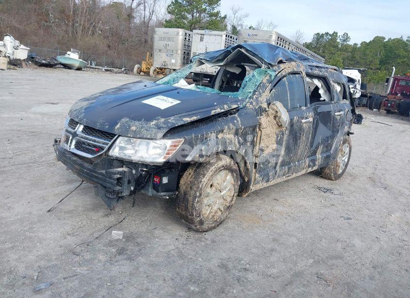 Photo 2 of 2018 Dodge Journey SE (VIN 3C4PDCAB9JT439559)
