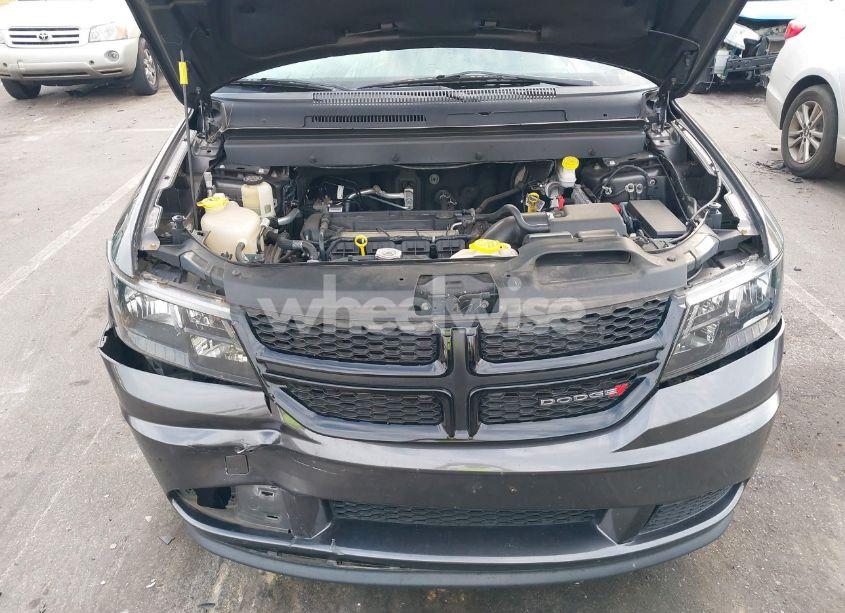 Photo 10 of 2018 Dodge Journey SE (VIN 3C4PDCAB9JT445233)