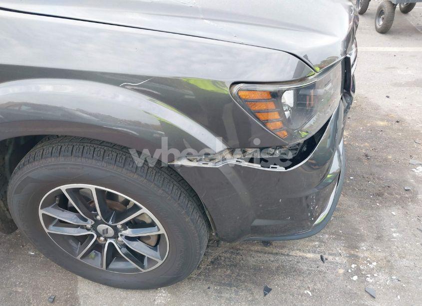 Photo 6 of 2018 Dodge Journey SE (VIN 3C4PDCAB9JT445233)