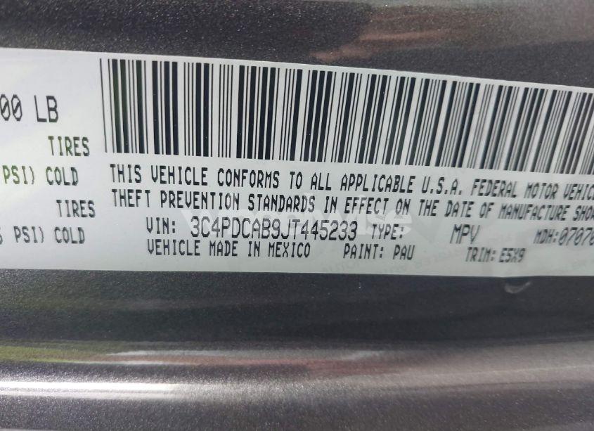 Photo 9 of 2018 Dodge Journey SE (VIN 3C4PDCAB9JT445233)