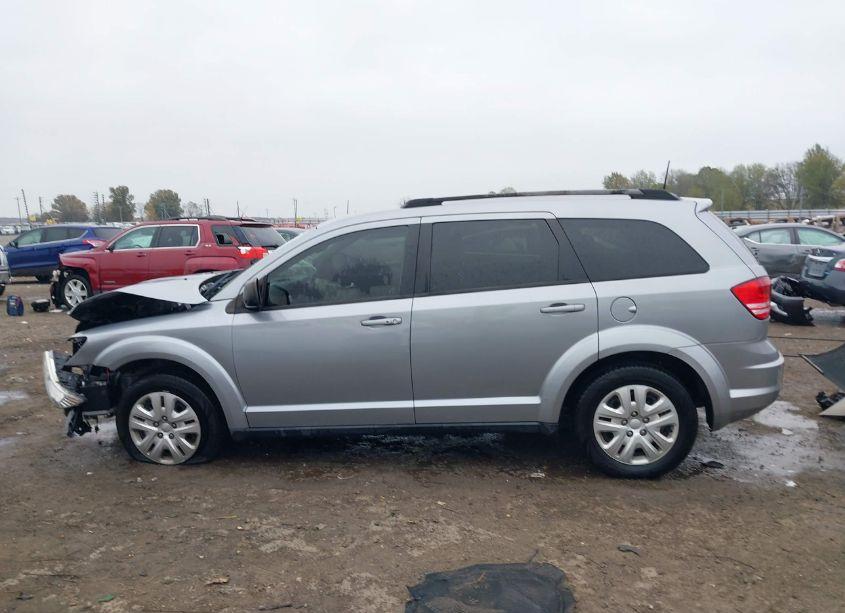 Photo 14 of 2018 Dodge Journey SE (VIN 3C4PDCAB9JT490446)