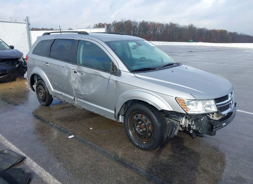 2019 Dodge Journey SE VALUE PACKAGE (VIN 3C4PDCAB9KT758297) main photo