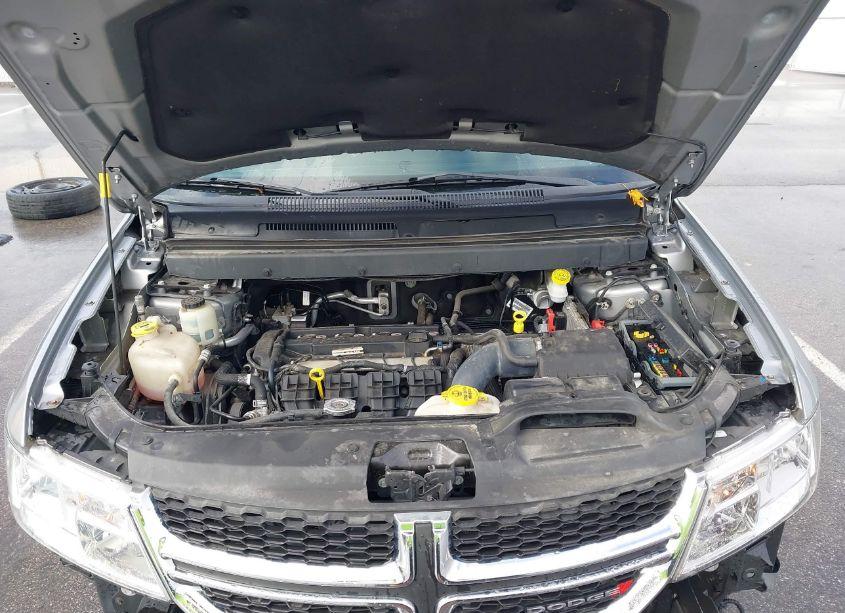 Photo 10 of 2019 Dodge Journey SE VALUE PACKAGE (VIN 3C4PDCAB9KT758297)