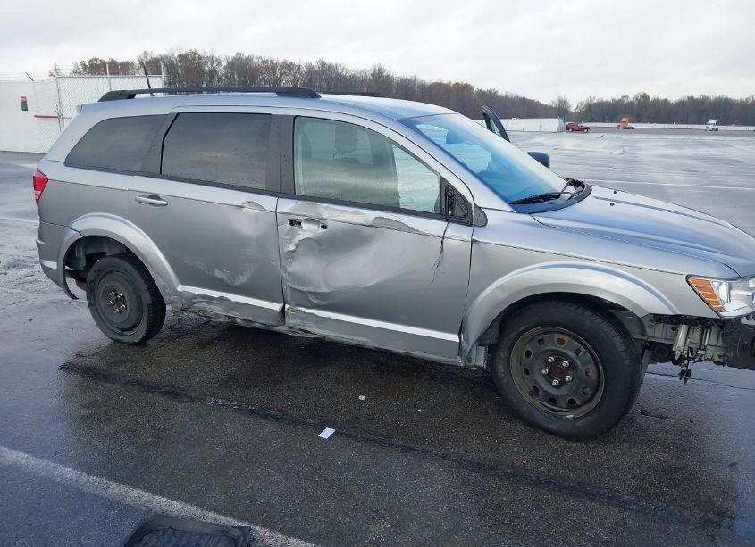 Photo 18 of 2019 Dodge Journey SE VALUE PACKAGE (VIN 3C4PDCAB9KT758297)
