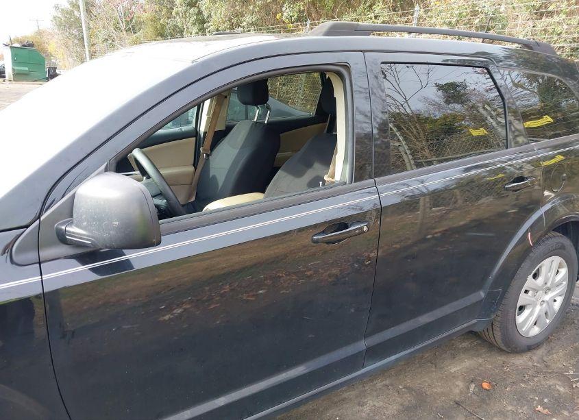 Photo 14 of 2019 Dodge Journey SE VALUE PACKAGE (VIN 3C4PDCAB9KT861672)