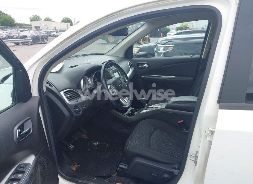 Photo 5 of 2020 Dodge Journey SE VALUE (VIN 3C4PDCAB9LT243513)