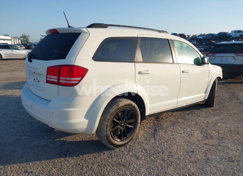 Photo 4 of 2020 Dodge Journey SE VALUE (VIN 3C4PDCAB9LT268055)