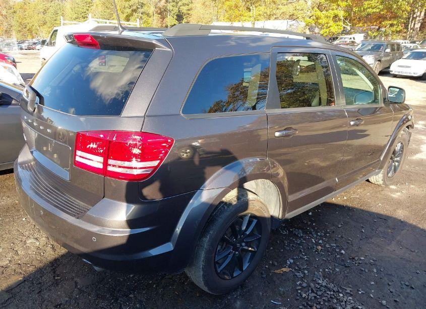 Photo 4 of 2020 Dodge Journey SE VALUE (VIN 3C4PDCAB9LT279279)