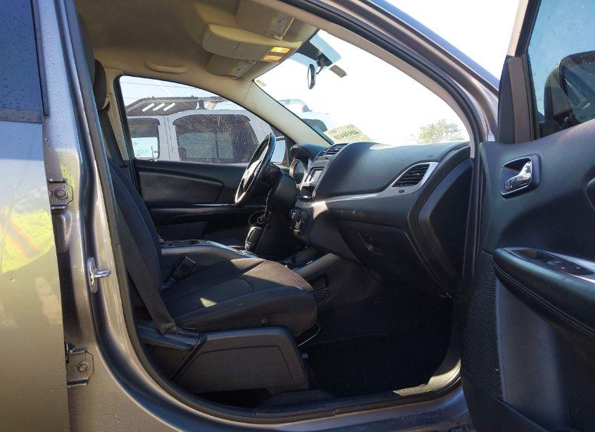 Photo 5 of 2012 Dodge Journey SE/AVP (VIN 3C4PDCABXCT270011)