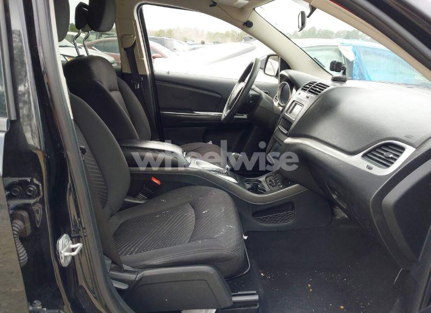 Photo 5 of 2015 Dodge Journey SE (VIN 3C4PDCABXFT632956)