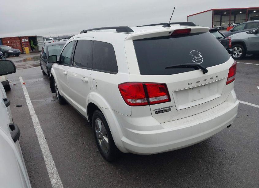 Photo 3 of 2015 Dodge Journey SE (VIN 3C4PDCABXFT670235)