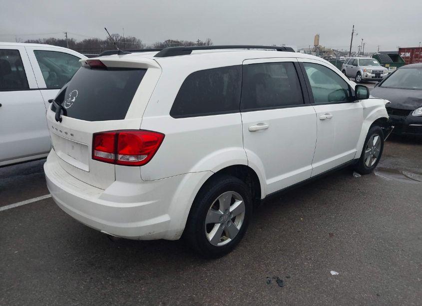Photo 4 of 2015 Dodge Journey SE (VIN 3C4PDCABXFT670235)