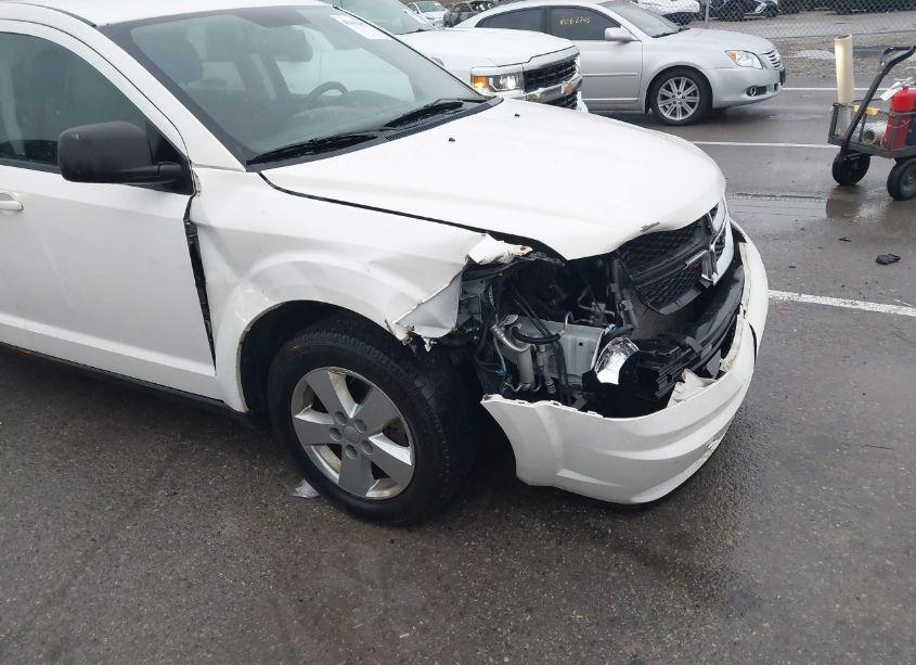 Photo 6 of 2015 Dodge Journey SE (VIN 3C4PDCABXFT670235)