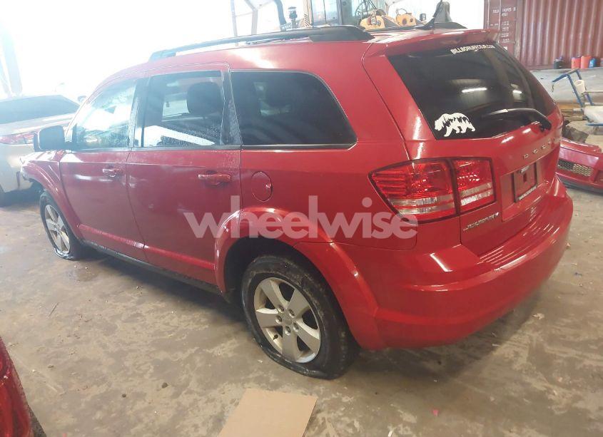 Photo 3 of 2016 Dodge Journey SE (VIN 3C4PDCABXGT104450)