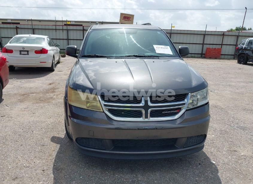 Photo 6 of 2016 Dodge Journey SE (VIN 3C4PDCABXGT110989)