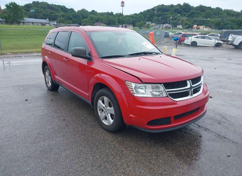 2016 Dodge Journey SE (VIN 3C4PDCABXGT154281) main photo