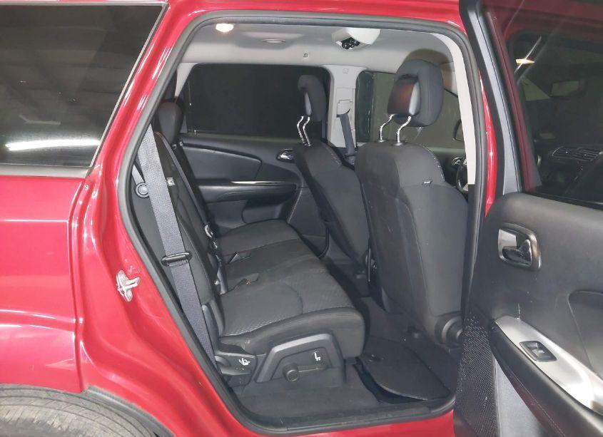 Photo 8 of 2016 Dodge Journey SE (VIN 3C4PDCABXGT250234)