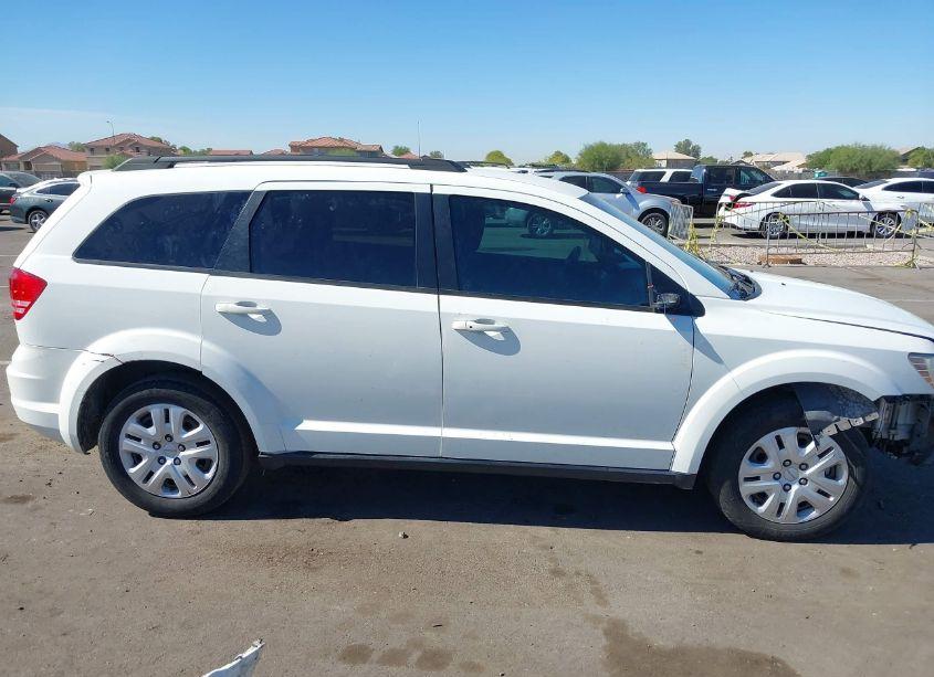 Photo 12 of 2017 Dodge Journey SE (VIN 3C4PDCABXHT505093)