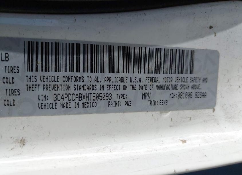 Photo 9 of 2017 Dodge Journey SE (VIN 3C4PDCABXHT505093)