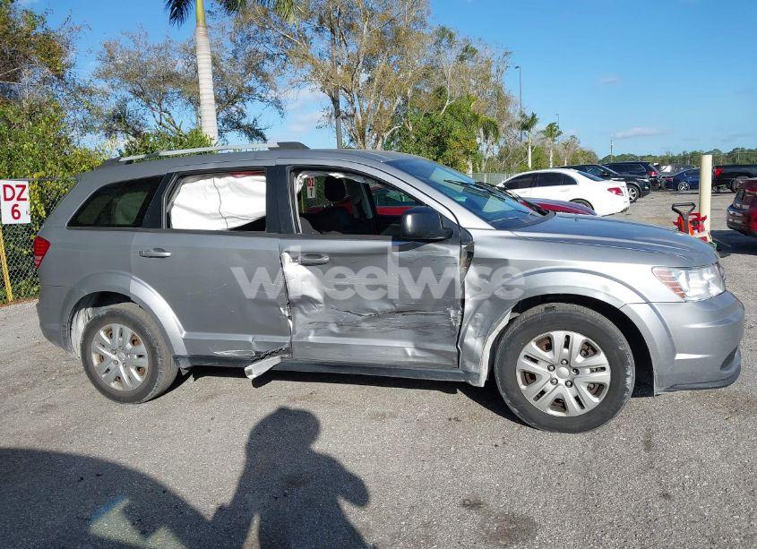 Photo 14 of 2017 Dodge Journey SE (VIN 3C4PDCABXHT564015)