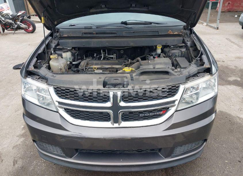 Photo 10 of 2017 Dodge Journey SE (VIN 3C4PDCABXHT565813)