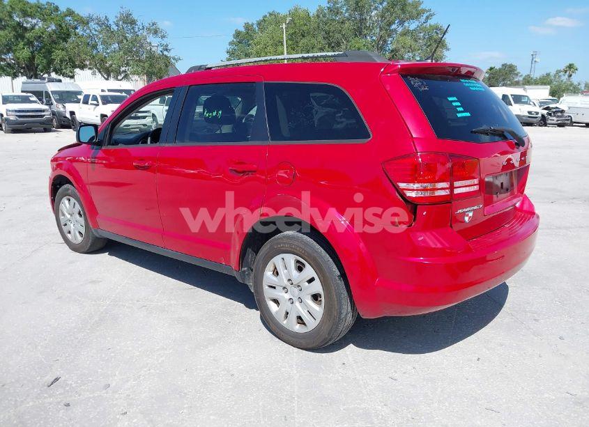 Photo 3 of 2017 Dodge Journey SE (VIN 3C4PDCABXHT691492)