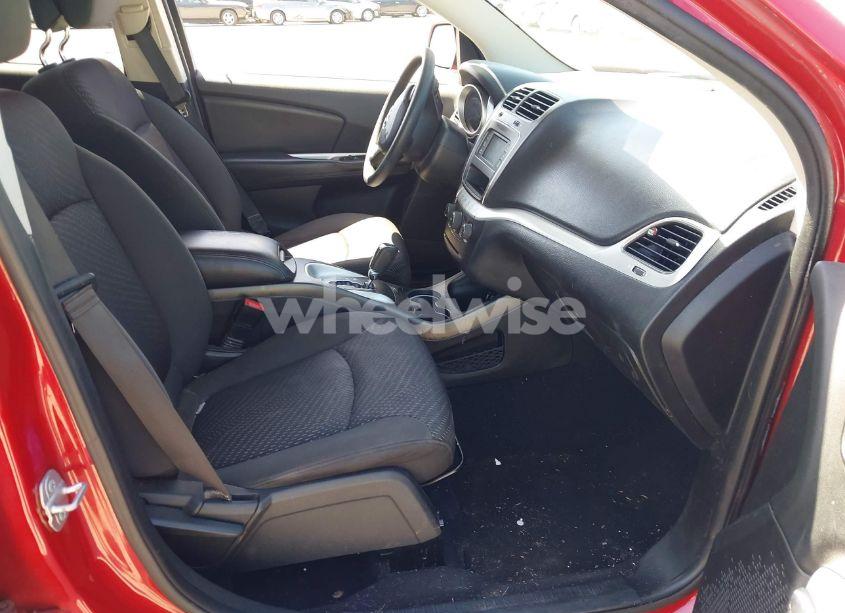 Photo 5 of 2017 Dodge Journey SE (VIN 3C4PDCABXHT691492)