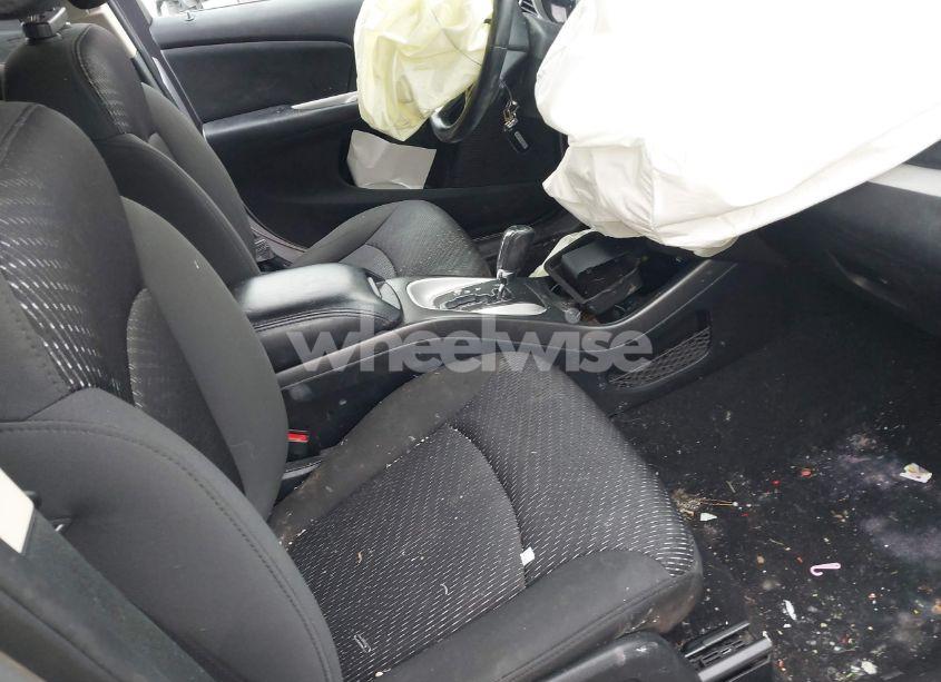 Photo 5 of 2018 Dodge Journey SE (VIN 3C4PDCABXJT171198)