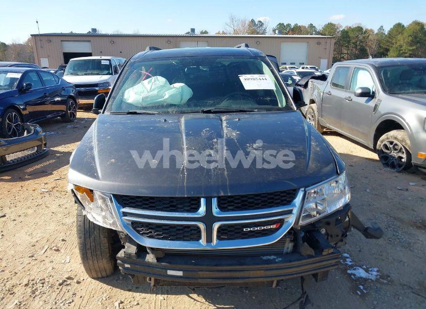 Photo 13 of 2018 Dodge Journey SE (VIN 3C4PDCABXJT183318)